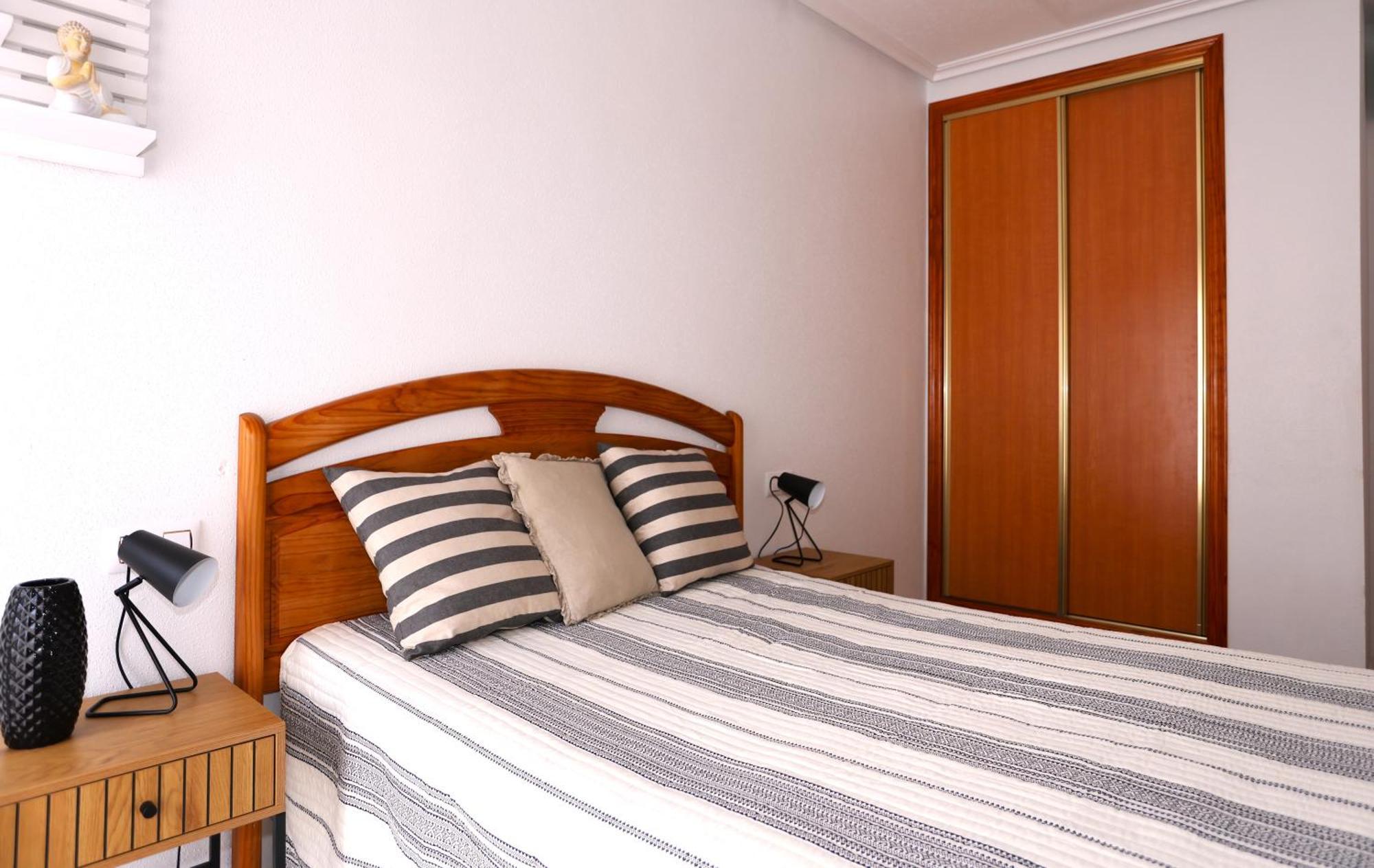 Costania Penthouse Cabo Roig Alicante Appartement