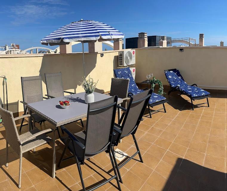 Costania Penthouse Cabo Roig Alicante Appartamento